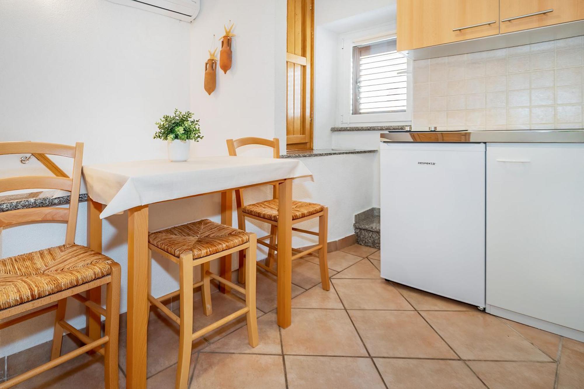 Studio Apartment Tea บัชกา ภายนอก รูปภาพ