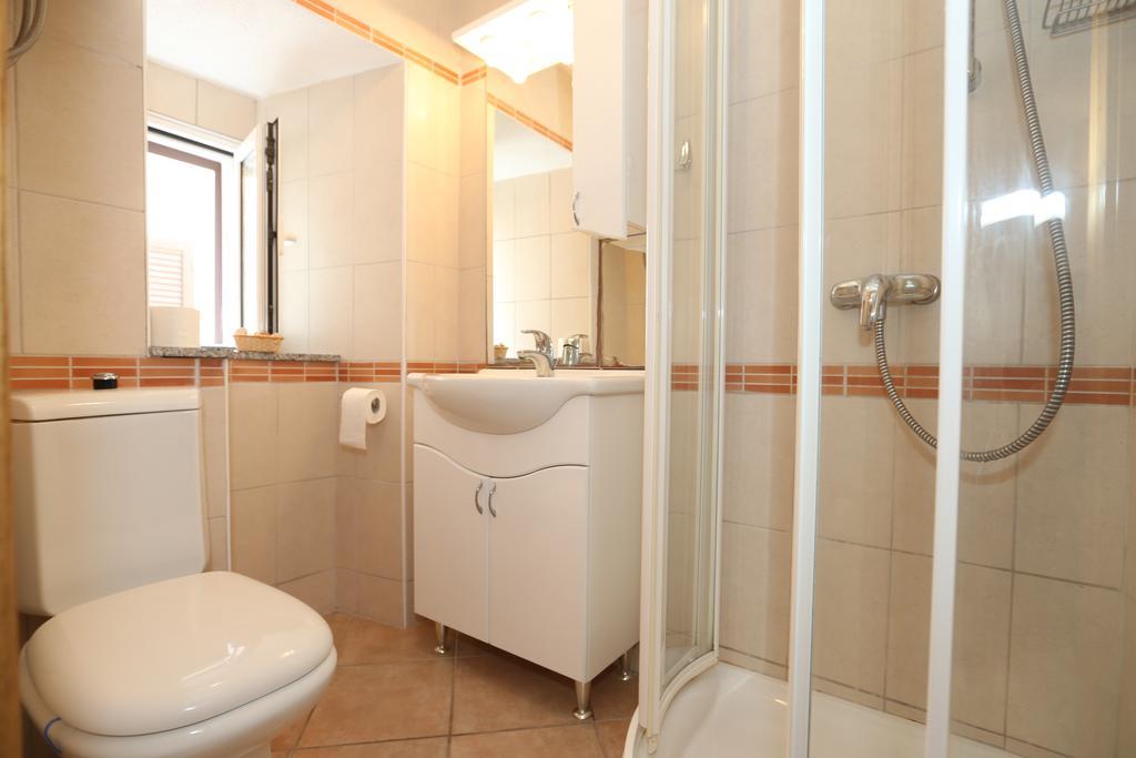 Studio Apartment Tea บัชกา ภายนอก รูปภาพ